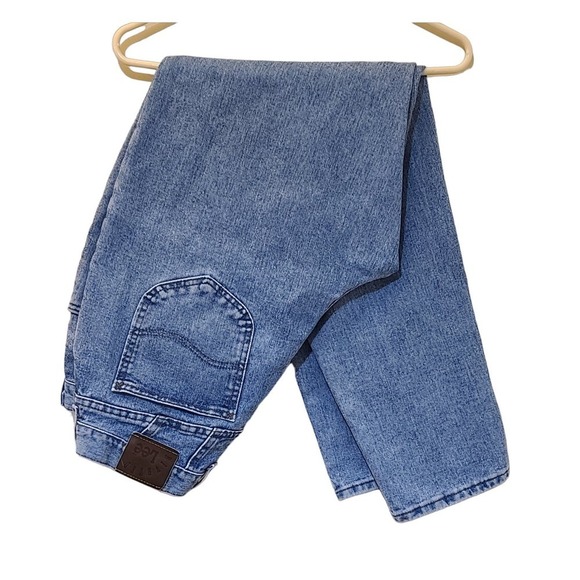 Lee Riveted High Rise Vintage Mom Jeans Size 10 - Picture 2 of 4